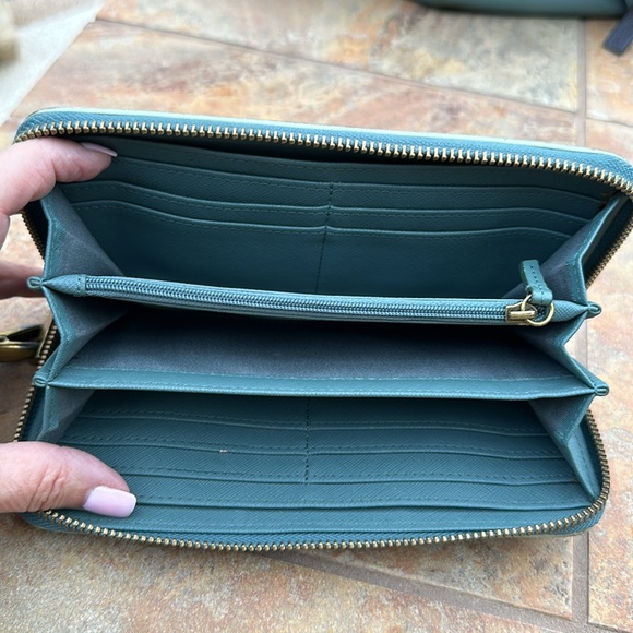 Vintage Fossil Teal Purse & Wallet - Picture 12 of 15